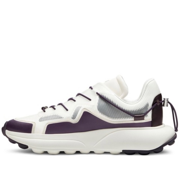 NWOT Stuart Weitzman SW1 - Picture 2 of 6